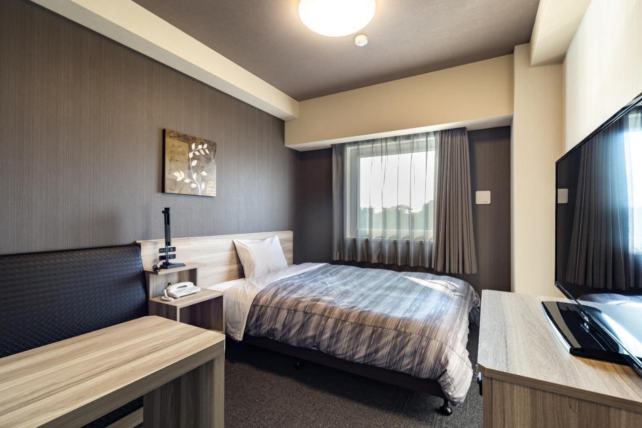 Hotel Route-Inn Kashiwa Minami -Kokudo 16Gouzoi- Kültér fotó